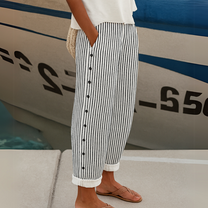 Cate | Pantalon boutonné à rayures élégant