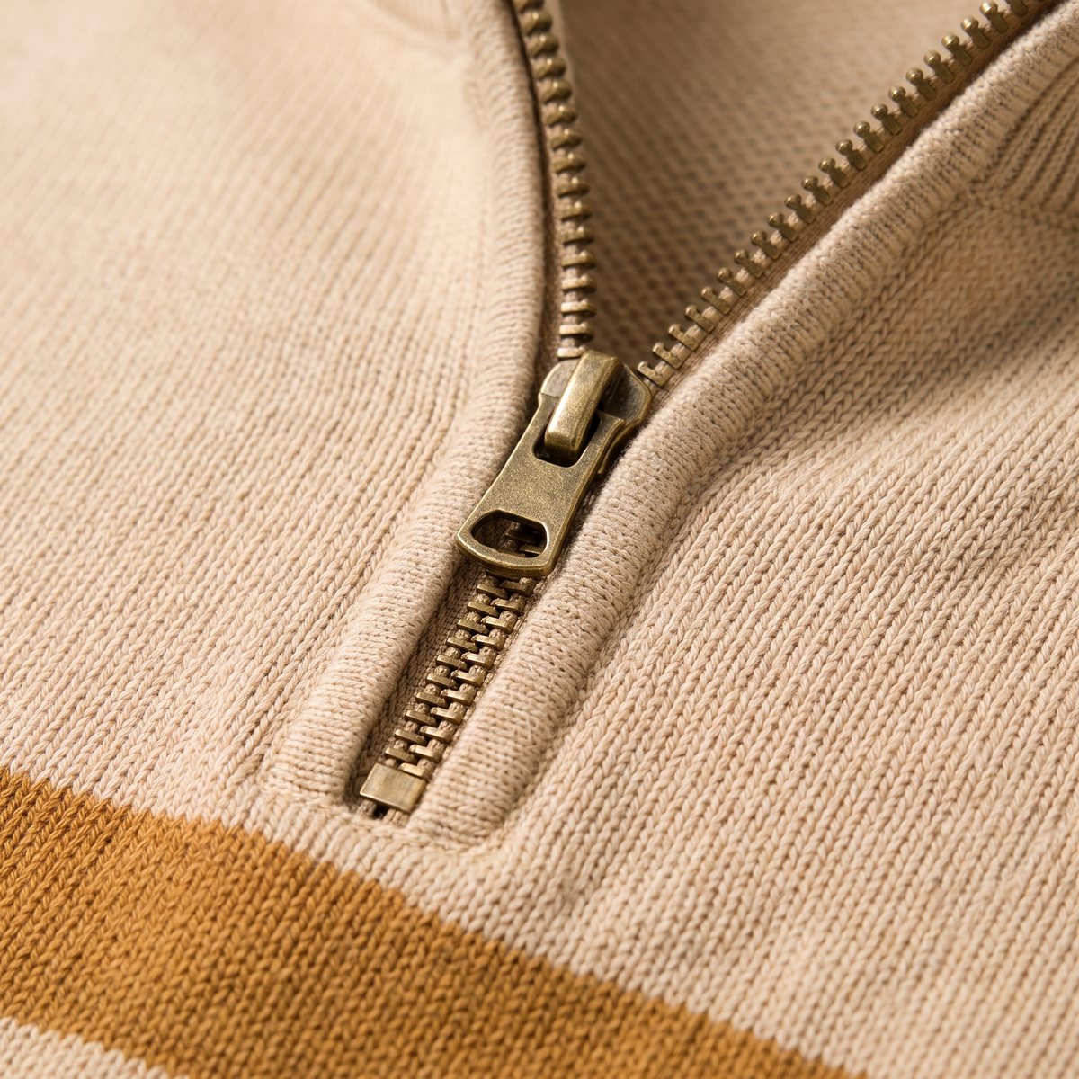 Men’s Quarter-Zip Mock Neck Pullover