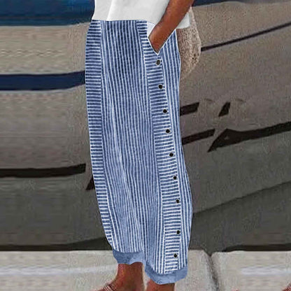 VIENNE – PANTALON RAYÉ À BOUTONS DÉCORATIFS
