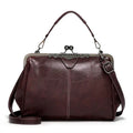 Sac à bandoulière pour femme marron café à rabat et fermeture magnétique