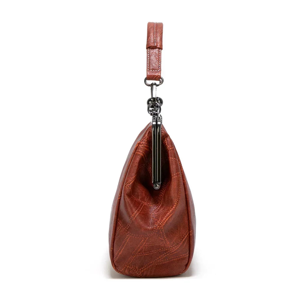 Sac à bandoulière pour femme à rabat et fermeture magnétique à bouton-pression