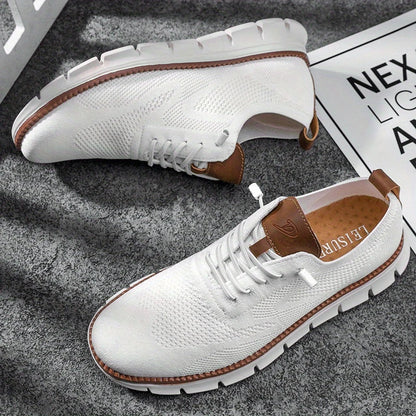 Men’s Breathable Lightweight Lace Up Sneakers