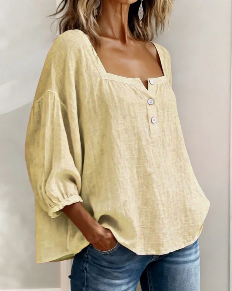 Arianne | Blouse pour femme à col carré, manches 3/4 bouffantes et boutonnage